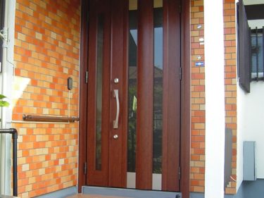 玄関ドア交換工事