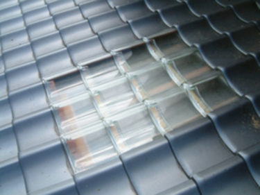 屋根リフォーム（ガラス瓦）