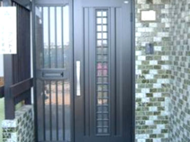 玄関リフォーム