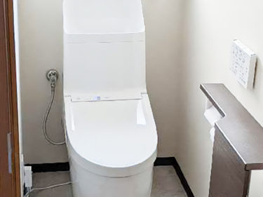 お掃除ラクラク、節水効果も！快適トイレリフォーム